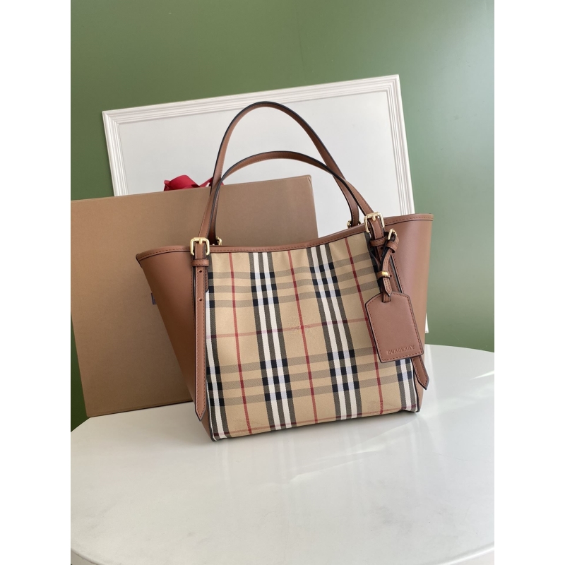 B**rry shopping bags